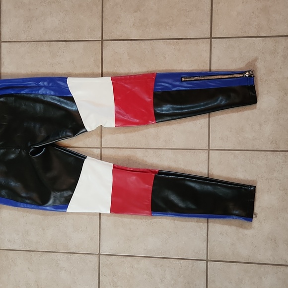 Current Mood Moto Pants. Size Small - Picture 6 of 10